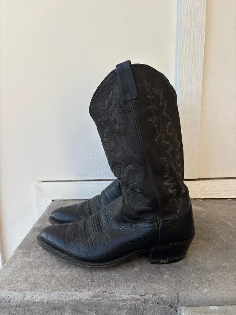 Dan Post Black Leather Western Cowboy Boots Mens 10.5 D Classic Embroidered
